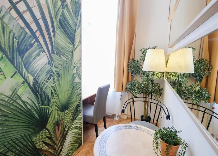 Vandrerhjem Acacia Private &