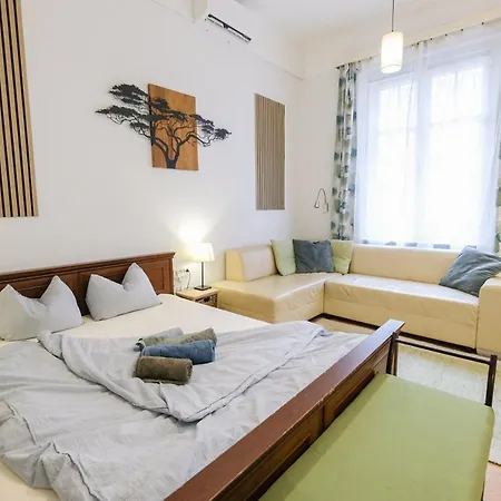 Hostel Acacia Budapest