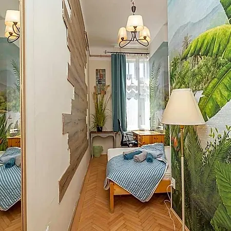 Hostel Acacia Private & *