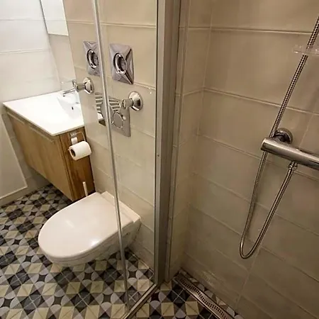 Hostel Acacia Private &