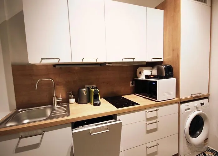 Хостел Acacia Private &