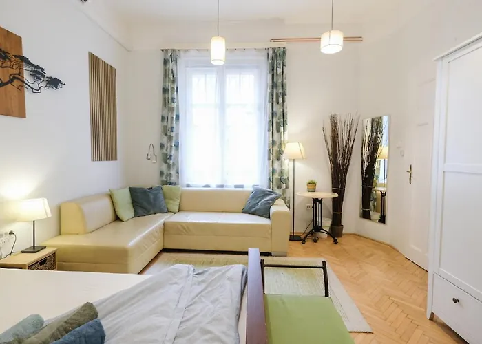 Hostel Acacia Private &