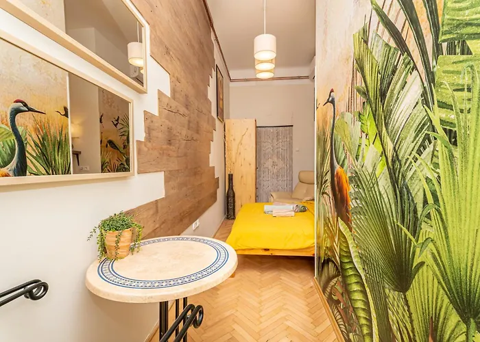 Хостел Acacia Private & *