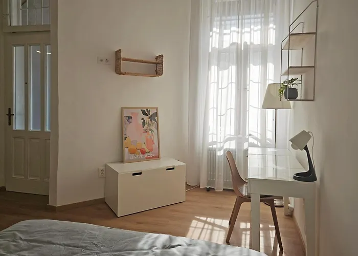 Хостел Acacia Private &