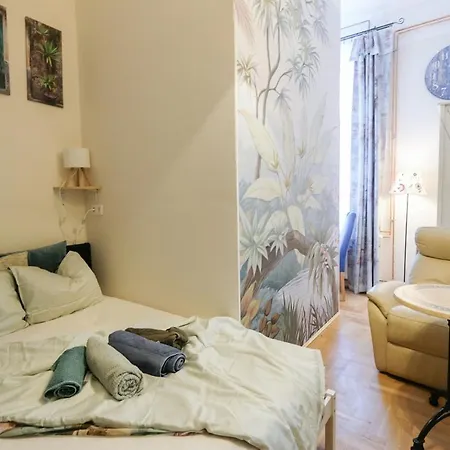 Acacia Budapest